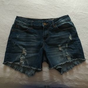 MALL BRAND SHORTS